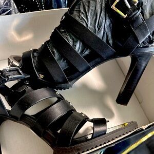 Black Strappy High Heels with Glossy Finish